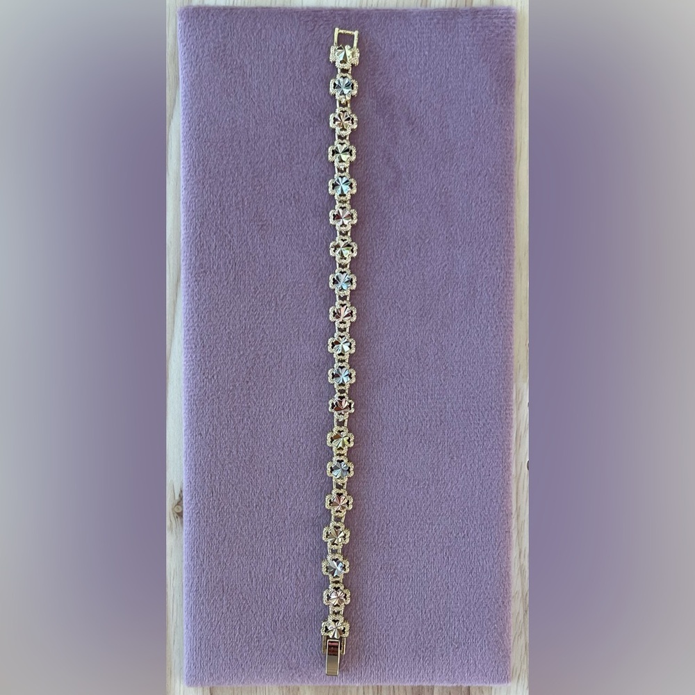 Alma Bracelet